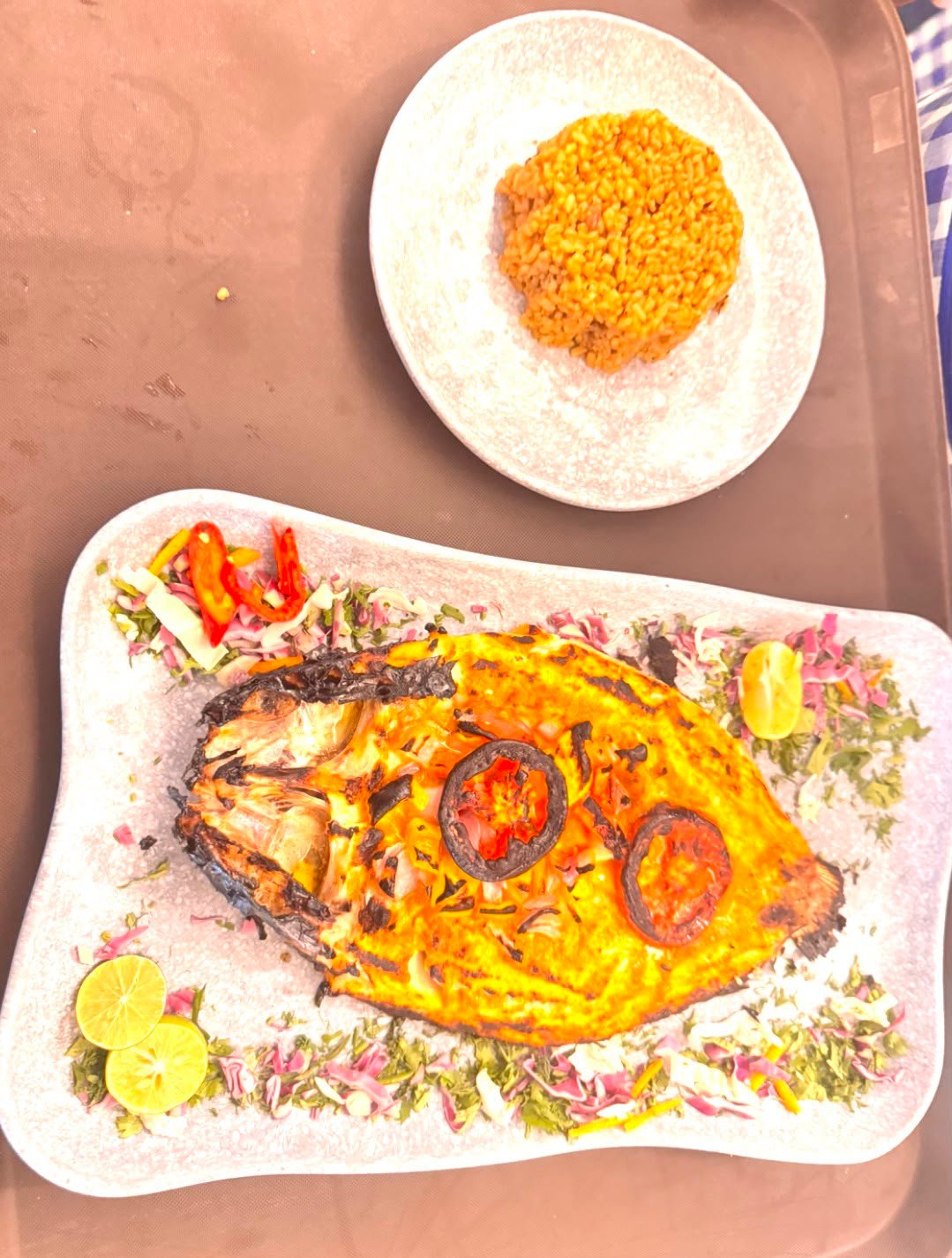 وجبة سمك مع أرز صيادية